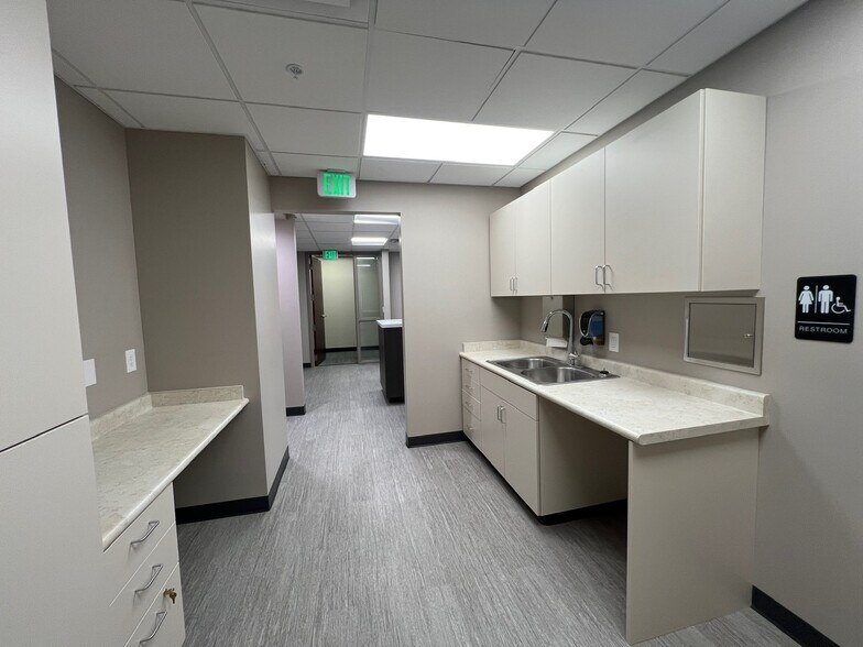 More Photos Of 24 S 1100 E, Salt Lake City Medical For Lease