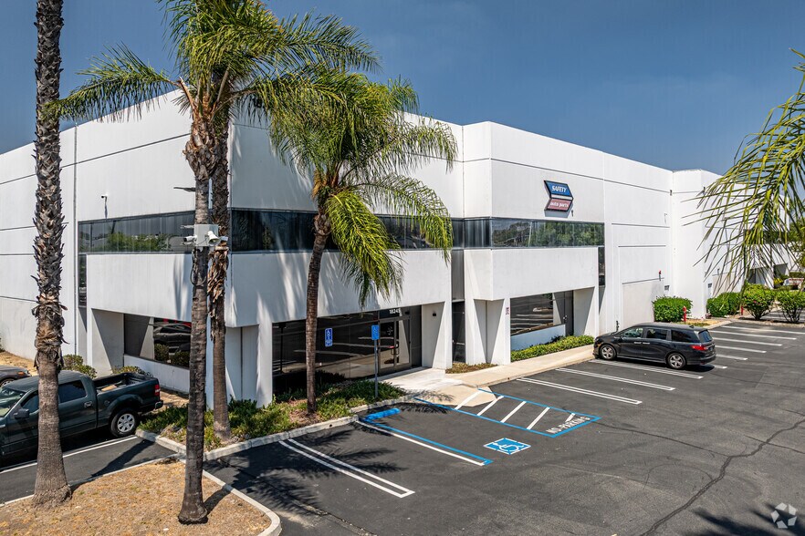 Primary Photo Of 18245 Valley Blvd, La Puente Warehouse For Lease