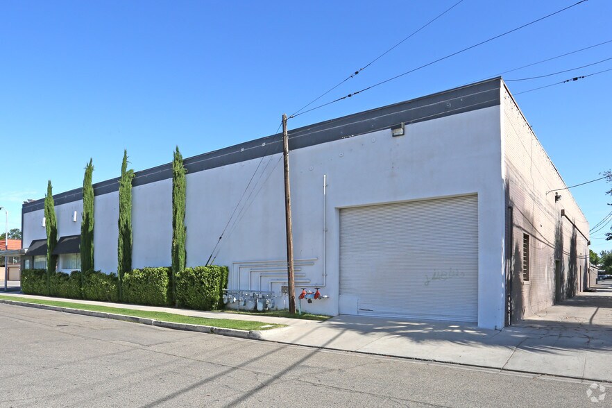 More Photos Of 1028 N Fulton St, Fresno Loft Creative Space For Lease