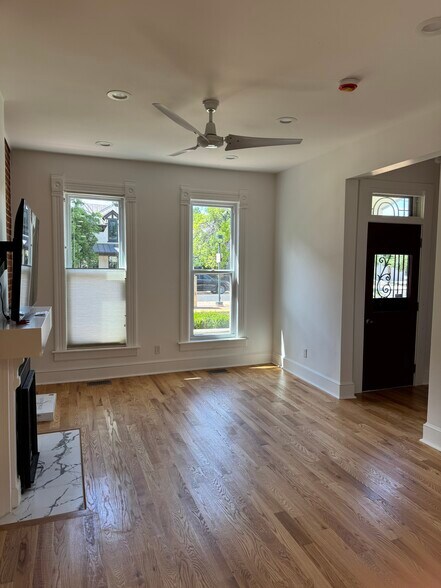 More Photos Of 2926 Welton St, Denver Specialty For Sale