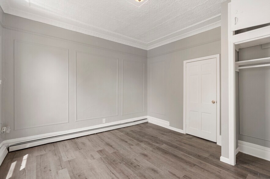 More Photos Of 1711 Zerega Ave, Bronx Storefront Retail Residential For Sale