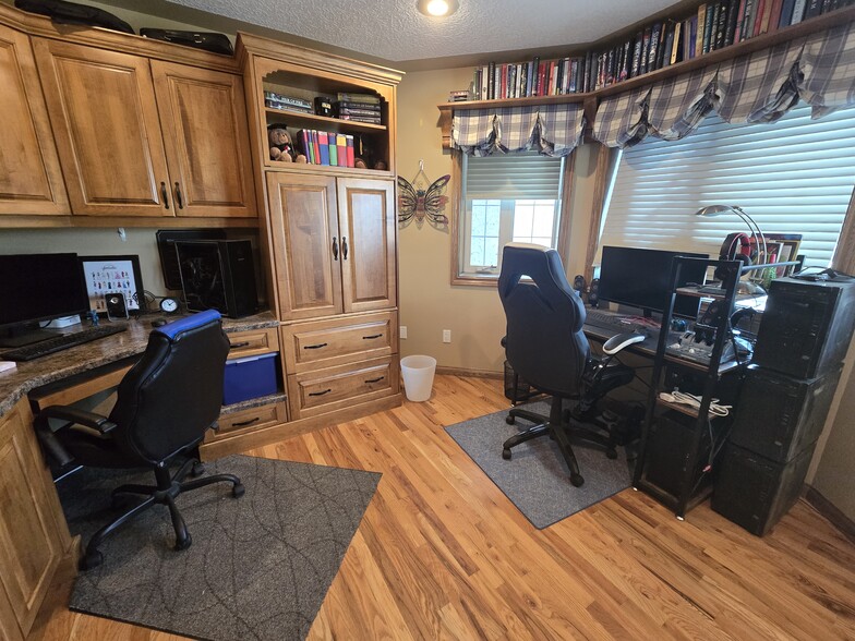 More Photos Of 28244 Hwy 590, Red Deer County Warehouse For Sale