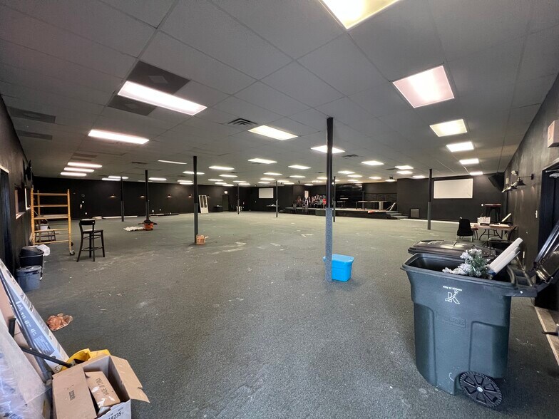 More Photos Of 420 E Ave C, Killeen Specialty For Sale
