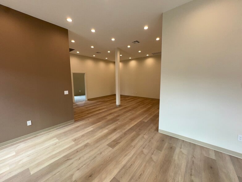 More Photos Of 12801 Anderson Mill Rd, Austin Office For Sale