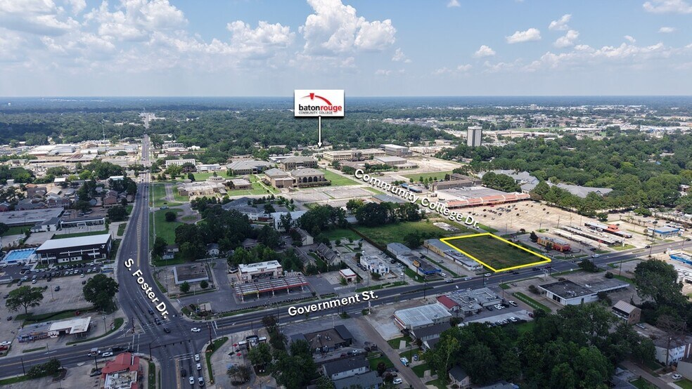 More Photos Of 5229 Government St, Baton Rouge General Retail For Lease