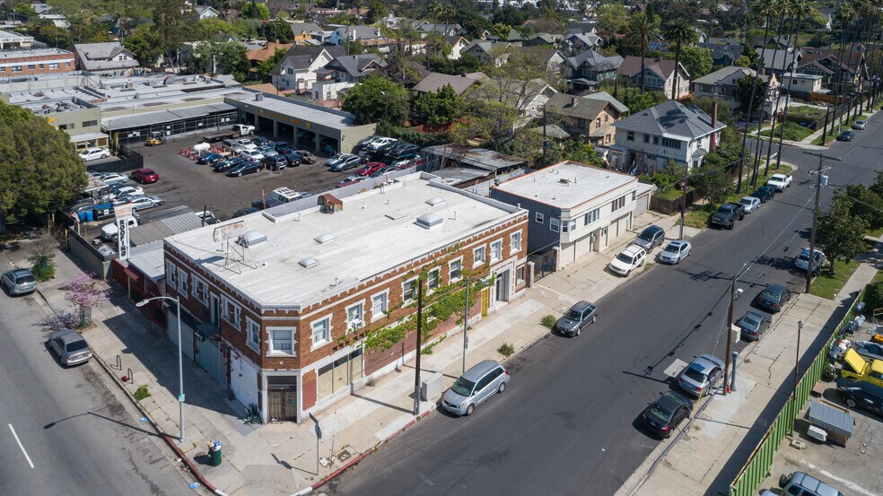 More Photos Of 1906-1912 Cimarron St, Los Angeles Apartments For Lease