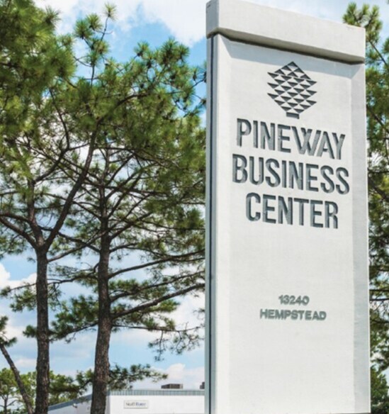 Primary Photo Of 13230 Hempstead Hwy, Houston Showroom For Lease