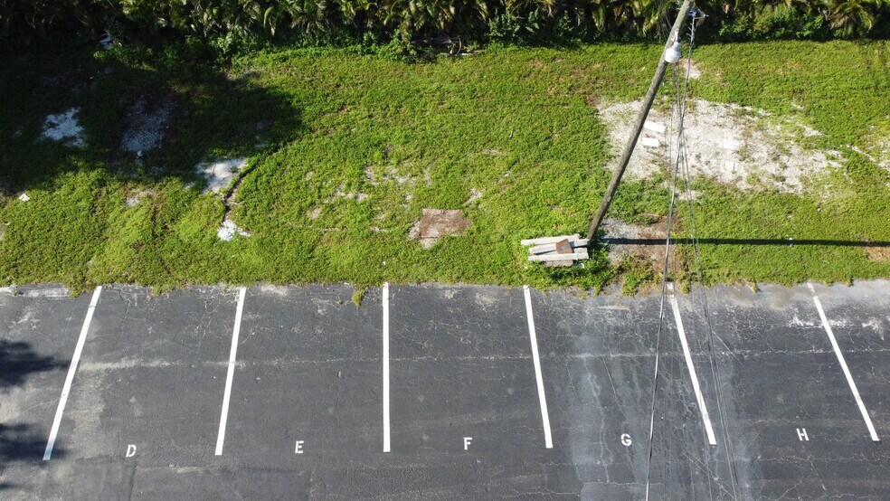 More Photos Of 820 NE 24th Ln, Cape Coral Land For Sale