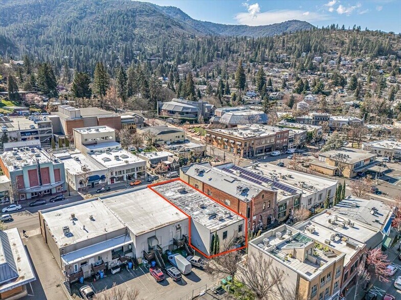 More Photos Of 145 E Main St, Ashland Restaurant For Sale