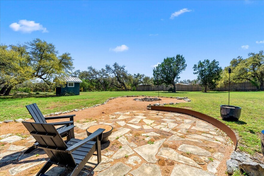 More Photos Of 14519 Fitzhugh Rd, Austin Specialty For Sale