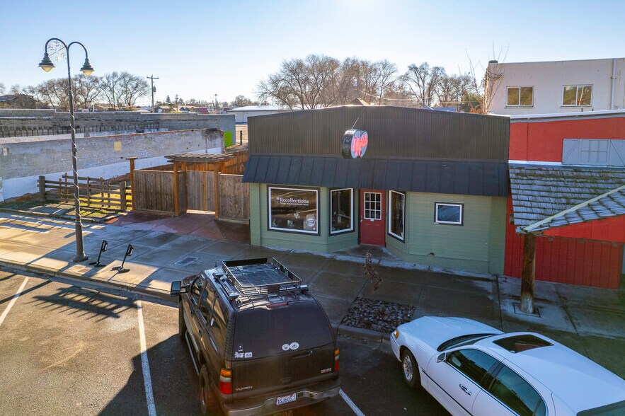 More Photos Of 315 Main Ave E, Soap Lake General Retail For Sale