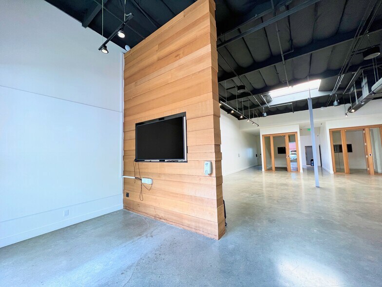 More Photos Of 359 State St, Los Altos Storefront For Lease