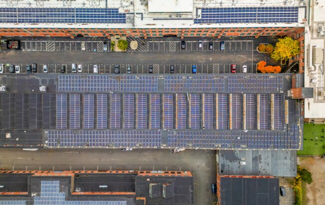 More Photos Of 1 Westinghouse Plz, Hyde Park Light Distribution For Sale