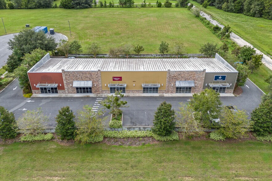 Primary Photo Of 13570 NW 101st Dr, Alachua Warehouse For Lease