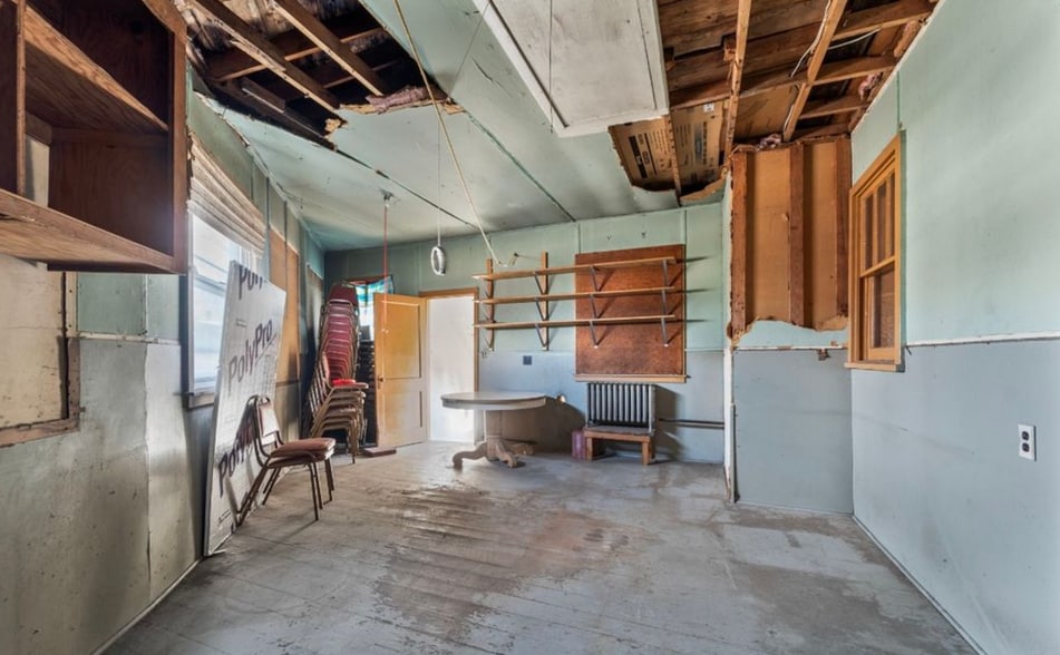 More Photos Of 93 CFJ Blvd, Johnson City Restaurant For Sale