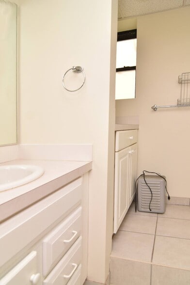 More Photos Of 862 Charles St, Providence Medical For Sale