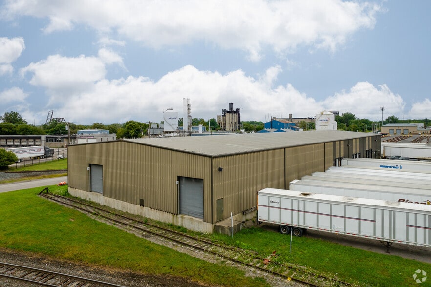 Primary Photo Of 43 Hamburg Street, Buffalo Warehouse For Sale