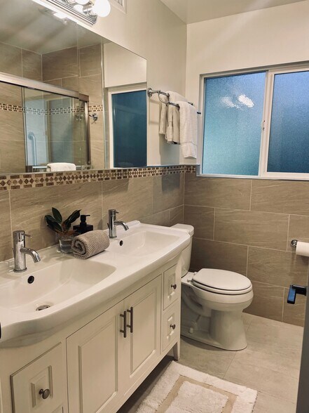 More Photos Of 352 Waverly St, Menlo Park Apartments For Sale