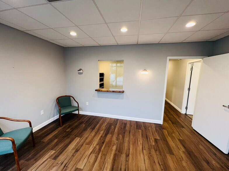 More Photos Of 3932 Springfield Rd, Glen Allen Medical For Lease