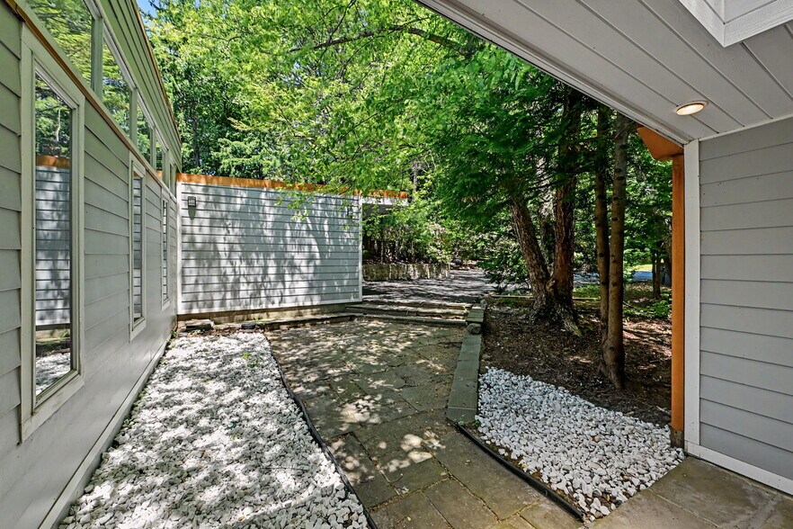 More Photos Of 36 Crosshill Rd, Hartsdale Land For Sale