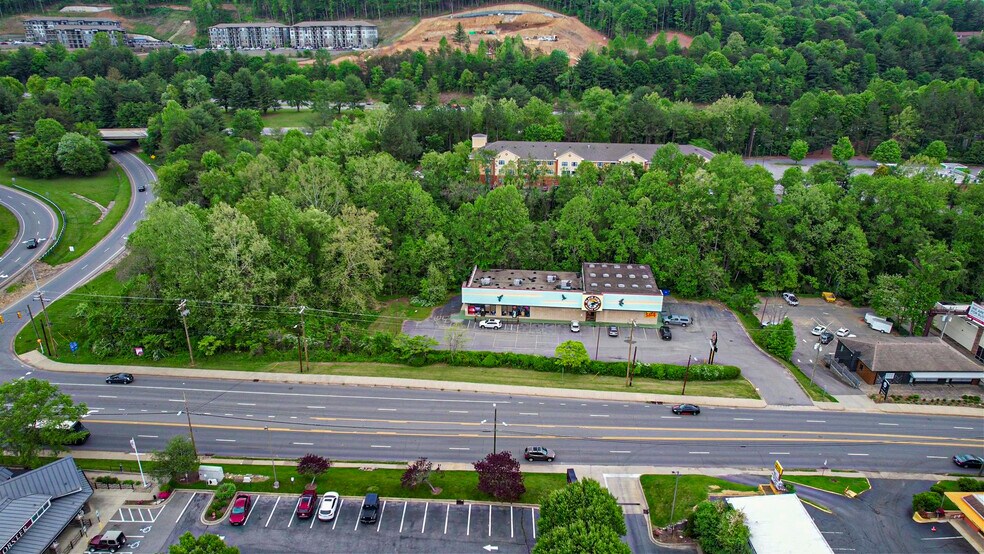 More Photos Of 140 Tunnel Rd, Asheville Freestanding For Sale