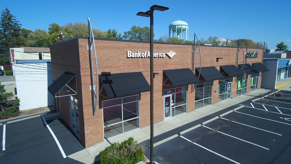 More Photos Of 8390 Beechmont Ave, Cincinnati Freestanding For Sale