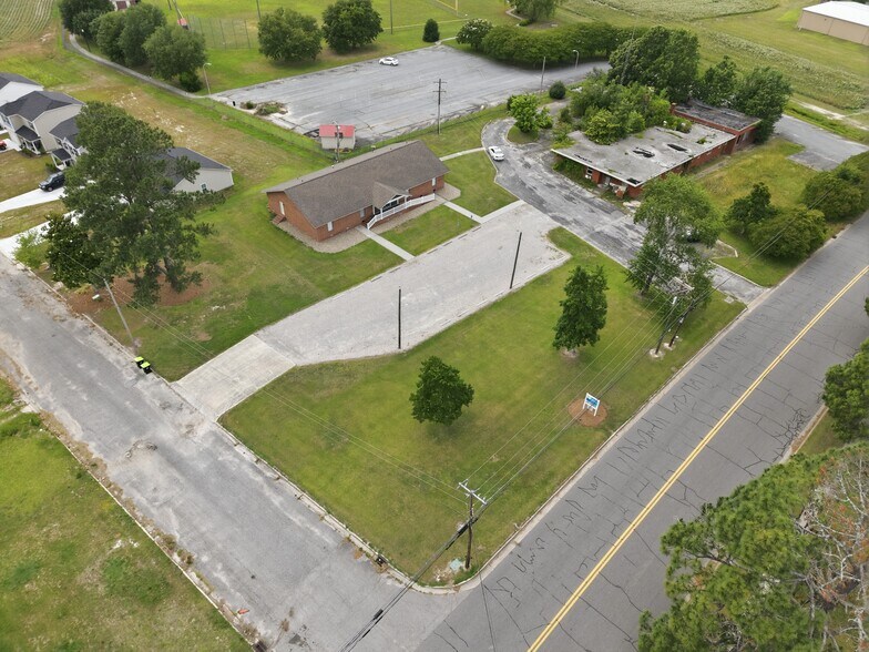 More Photos Of 501 N Main St, Robersonville Office For Sale