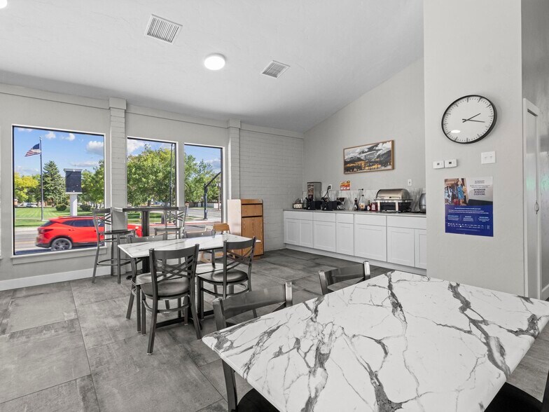 More Photos Of 333 N Main St, Richfield Hotel For Sale