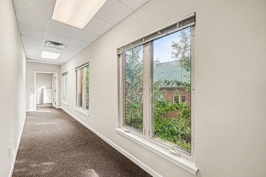 More Photos Of 6900 Houston Rd, Florence Office For Lease