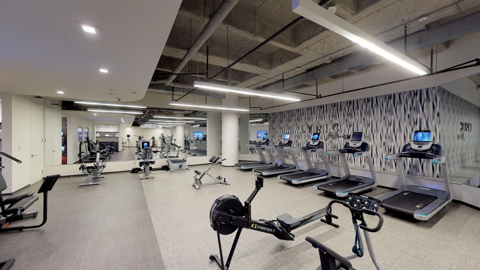 More Photos Of 440 Louisiana St, Houston Office For Lease