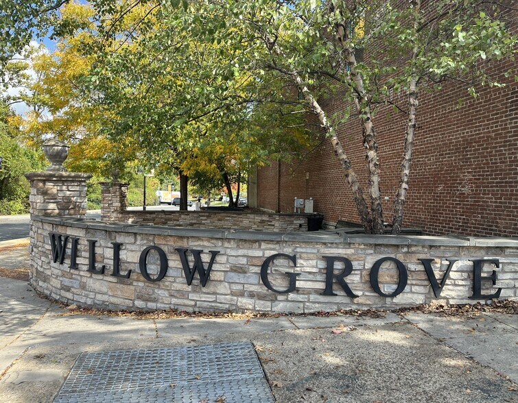 More Photos Of 109-133 N York Rd, Willow Grove Unknown For Lease