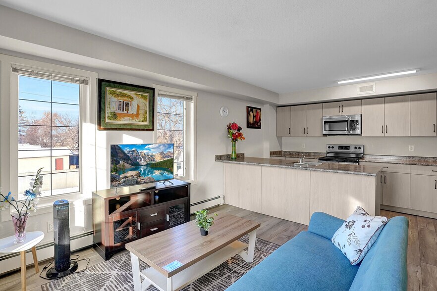 More Photos Of 1175 Pasqua St, Regina Apartments For Sale