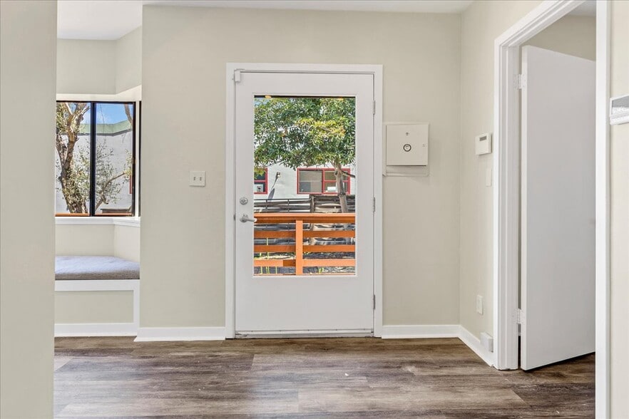 More Photos Of 182 El Dorado St, Monterey Medical For Sale