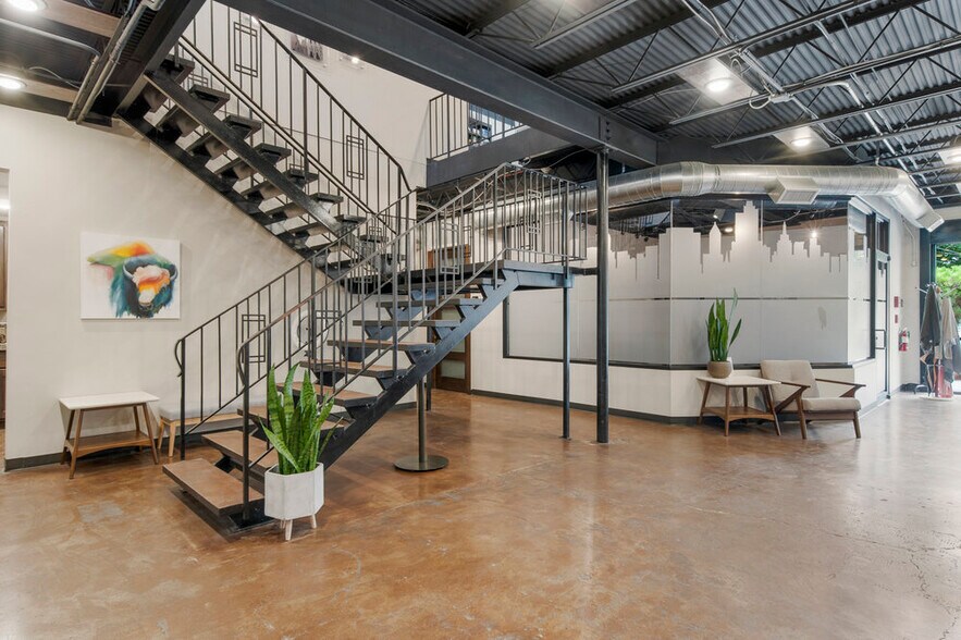 More Photos Of 2510 E 15th St, Tulsa Coworking Space