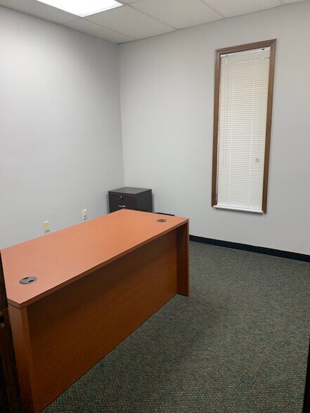 More Photos Of 7490 Bridgewater Rd, Huber Heights Manufacturing For Lease