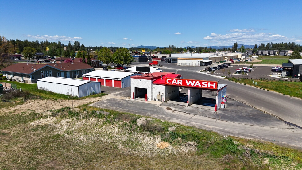 Primary Photo Of 112 E. J St., Deer Park Self Storage For Sale