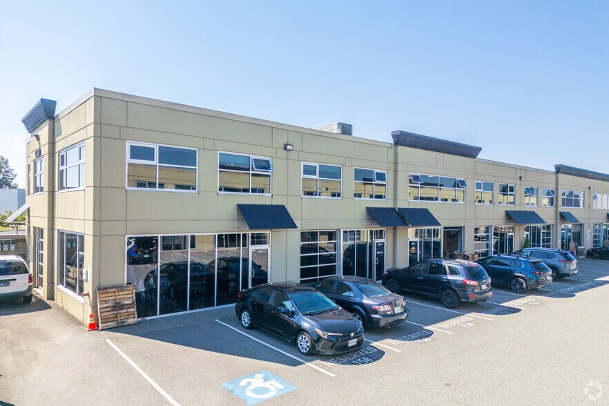 More Photos Of 12520 Horseshoe Way, Richmond Warehouse For Lease
