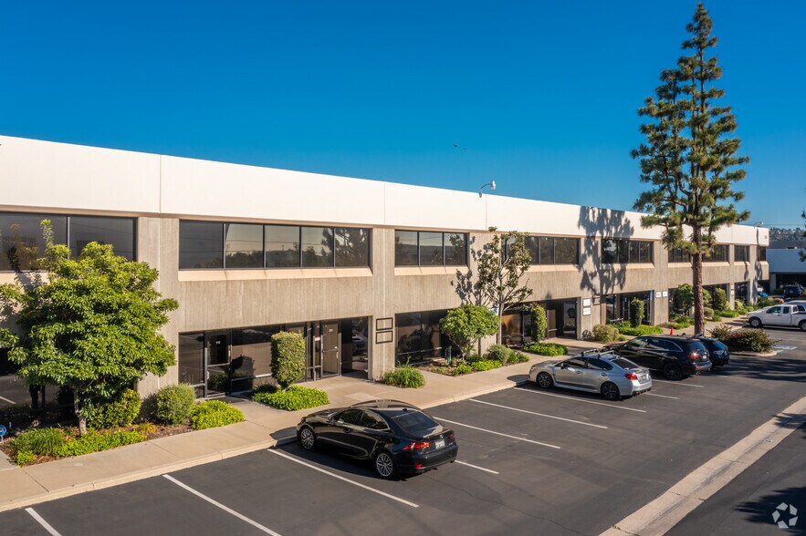 More Photos Of 1240 N Van Buren St, Anaheim Research And Development For Lease