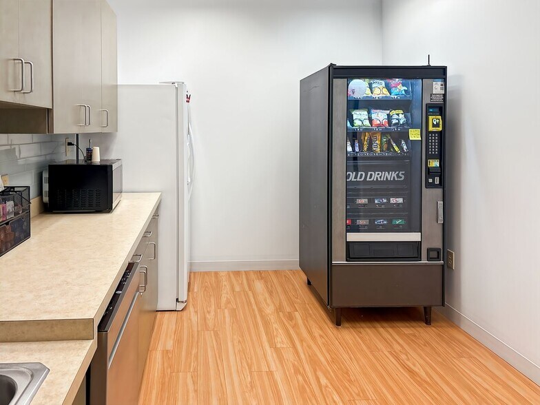 More Photos Of 4870 Sadler Rd, Glen Allen Coworking Space