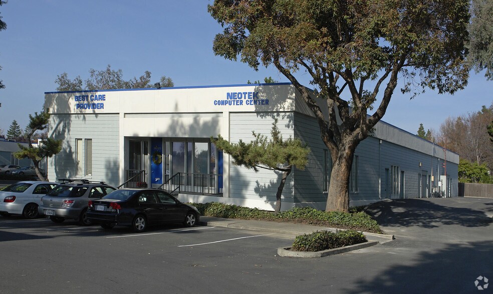 More Photos Of 26224-26232 Industrial Blvd, Hayward Unknown For Lease