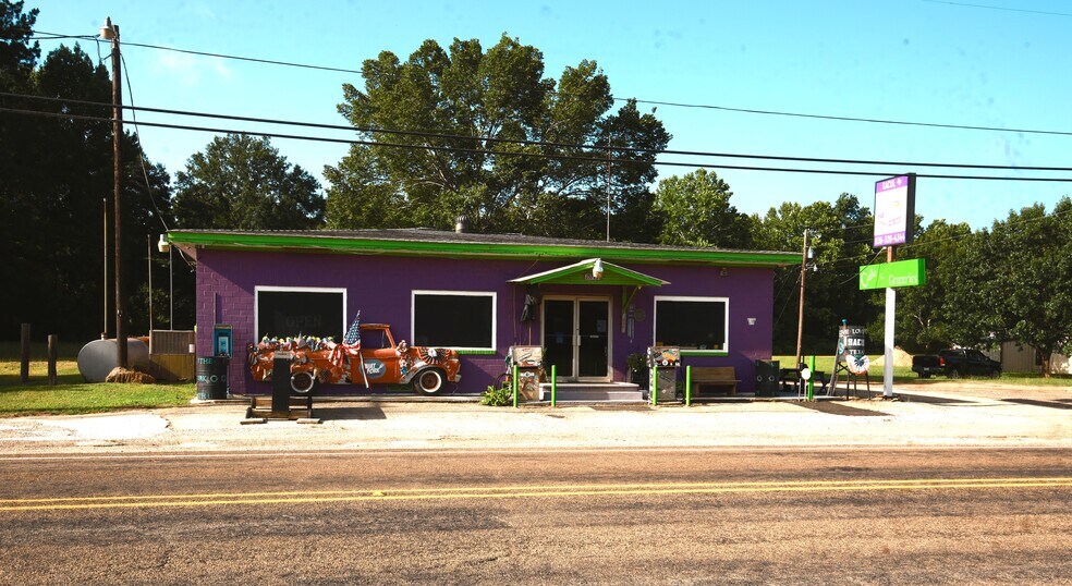 More Photos Of 15745 TX-204, Cushing Specialty For Sale