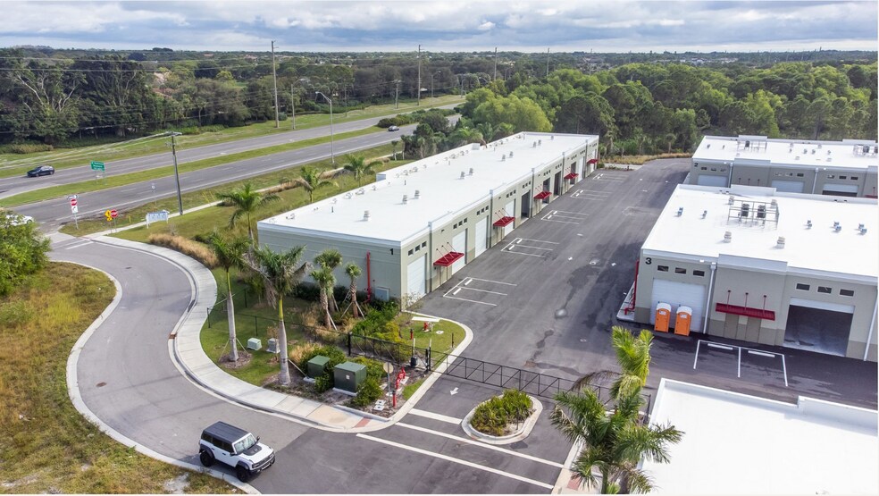 More Photos Of 7040 SE Federal Hwy, Hobe Sound Warehouse For Sale
