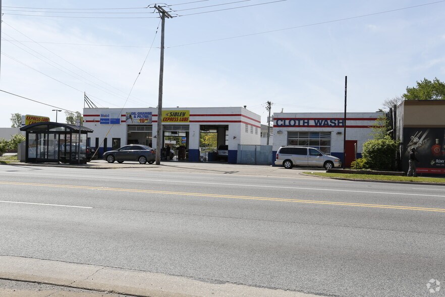 More Photos Of 1149 Sibley Blvd, Dolton Service Station For Lease