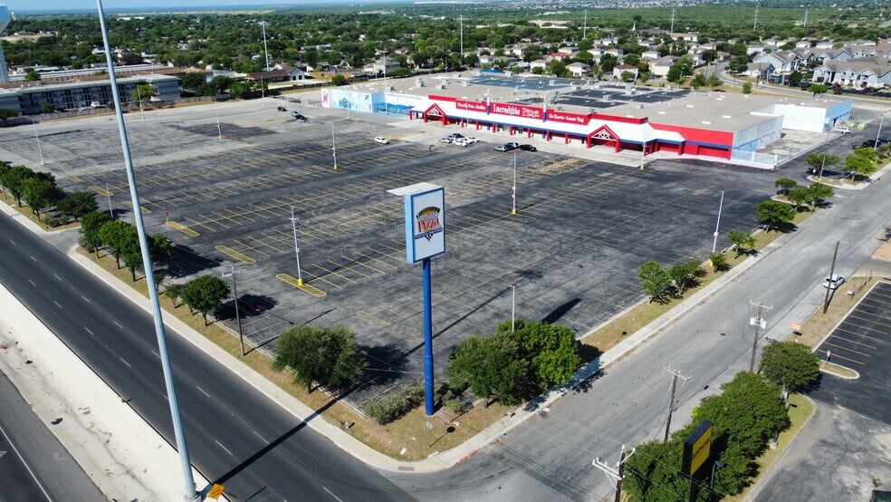 More Photos Of 2015 SW Loop 410, San Antonio Unknown For Lease