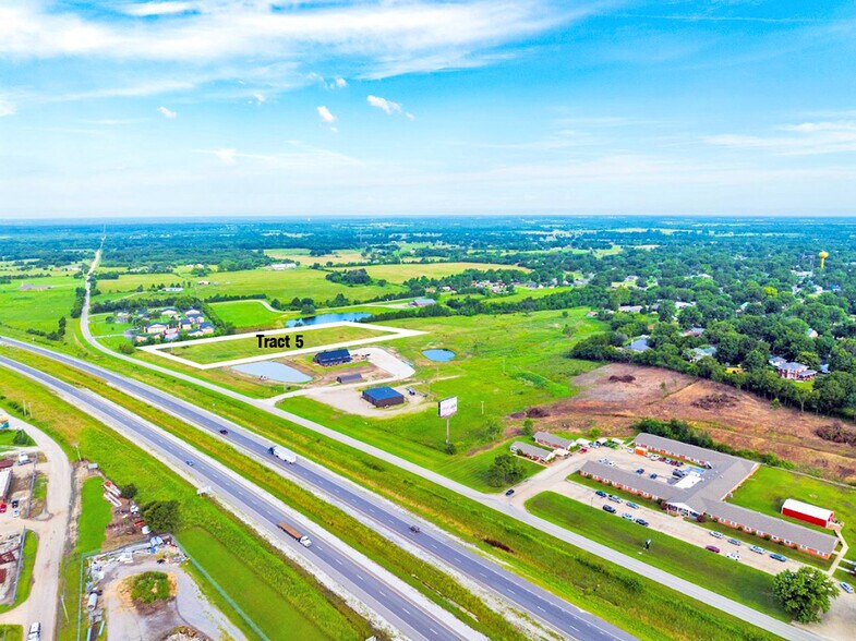 More Photos Of 700 W Frontage Rd, Okemah Land For Sale