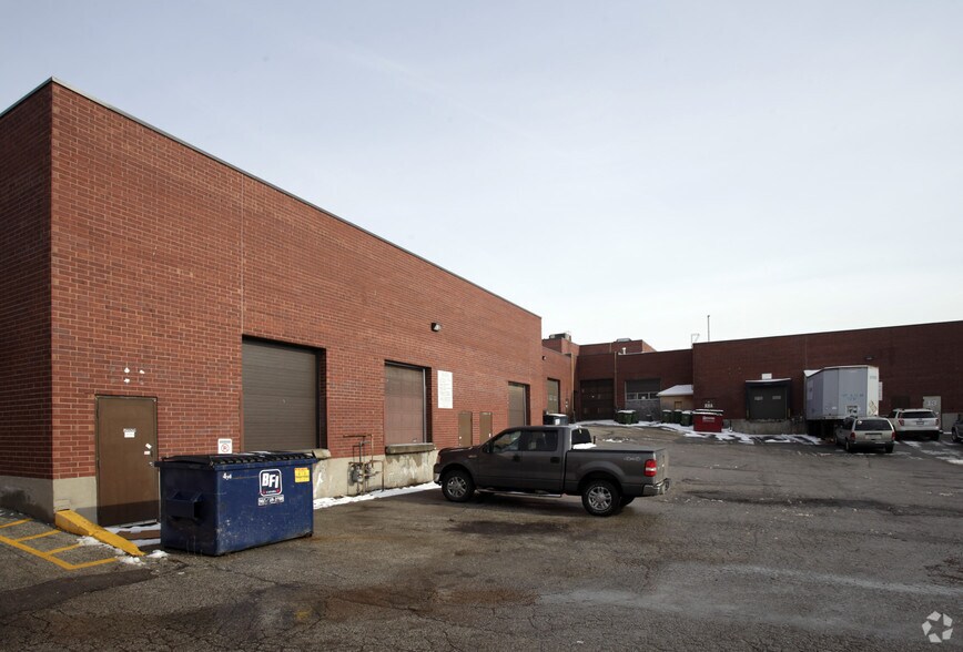 More Photos Of 120 Whitmore Rd, Vaughan Flex For Lease