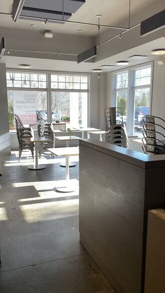 More Photos Of 575 Main St, Armonk Storefront For Lease