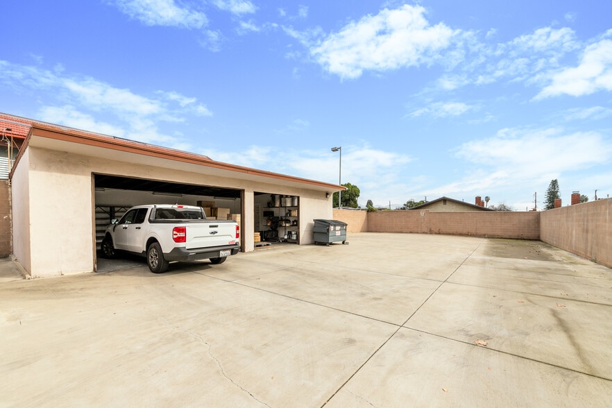 More Photos Of 5604-5608 Rosemead Blvd, Temple City Storefront Retail Residential For Sale
