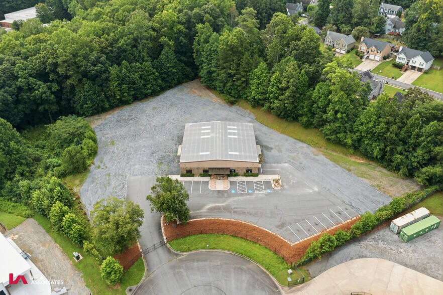 Primary Photo Of 210 Holt Rd, Acworth Industrial For Lease