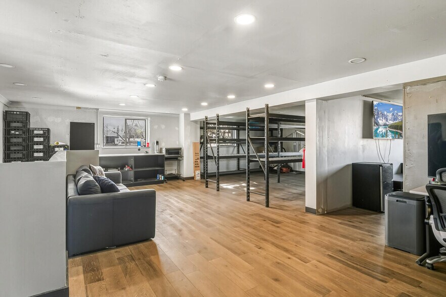 More Photos Of 1559 S Broadway, Denver Storefront Retail Office For Lease